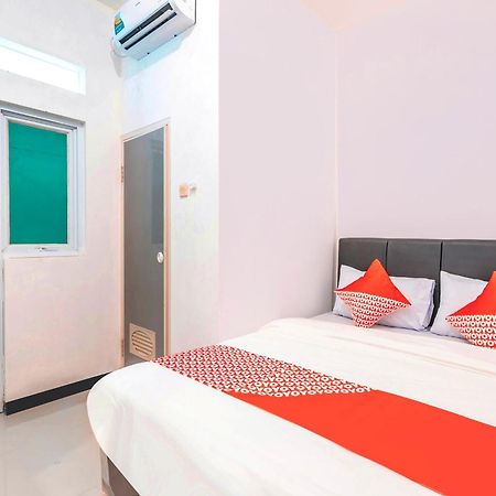 Super Oyo 2223 J&B Room Utan Kayu Cakarta Dış mekan fotoğraf